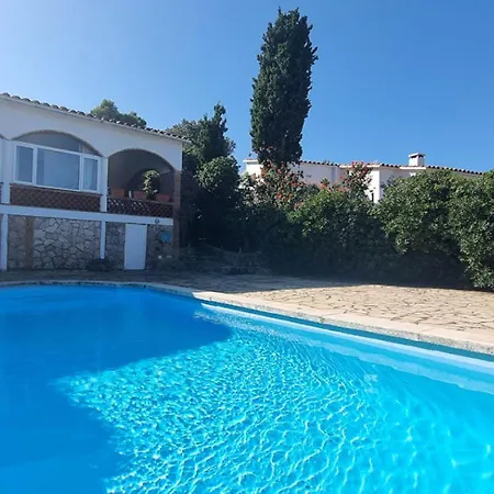 Casa Con Vistas Y Piscina En Masos De *