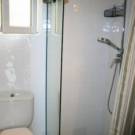 Casa Con Vistas Y Piscina En Masos De Hébergement de vacances *